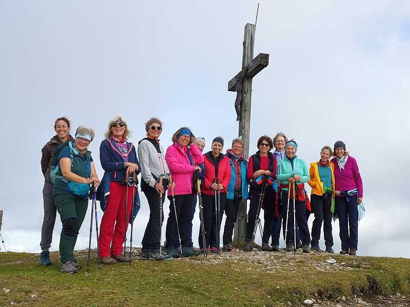 Eine schaurig schöne Nebelwanderung zum Straubinger Haus