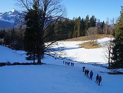 Eine Frühjahrsschneeschuhtour mitten im Winter